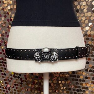 Black studded belt with skull buckle #298